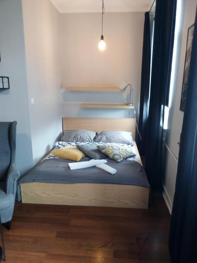 Art Dreams Apartament Chmielna 14 Varsovia Exterior foto