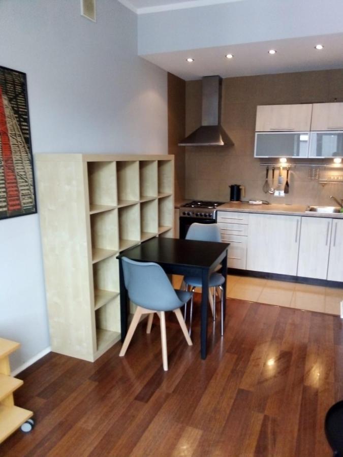 Art Dreams Apartament Chmielna 14 Varsovia Exterior foto
